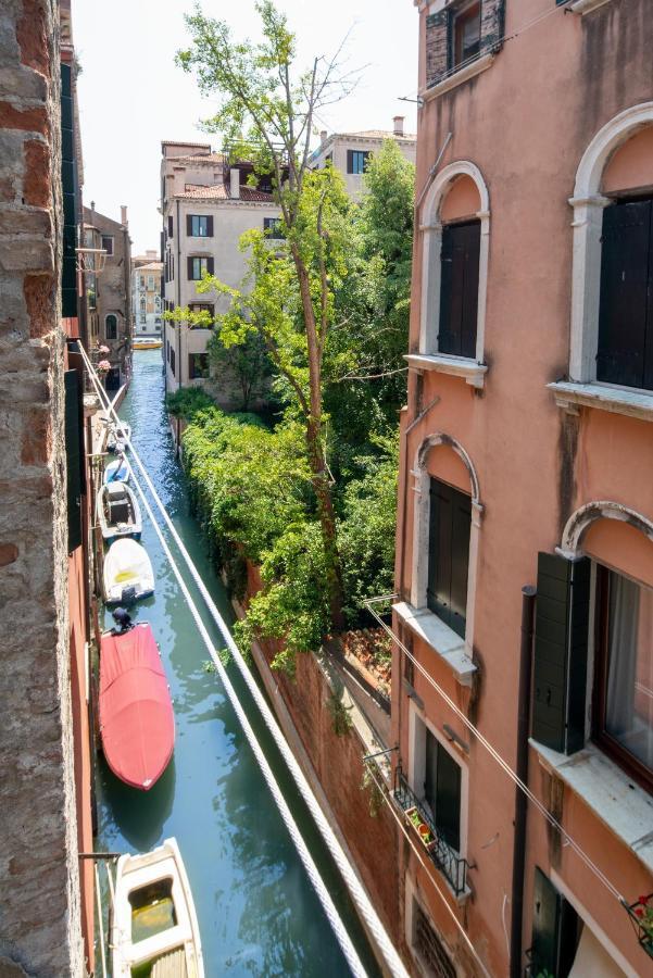 San Polo Canal View Apartments By Wonderful Italy Benátky Exteriér fotografie